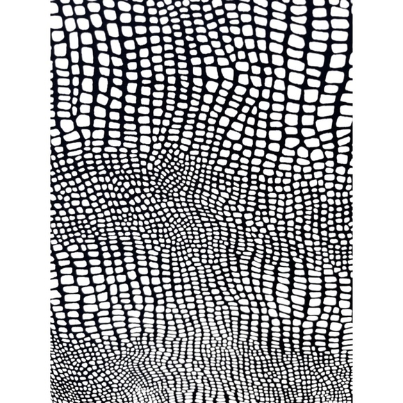 Michael Kors Black and White Patterned Top Cold Shoulder - Picture 3 of 4